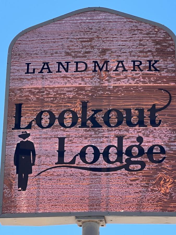 Landmark Lookout Lodge Tombstone Exterior foto